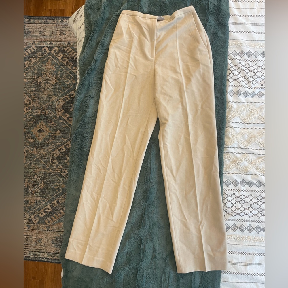 Women’s size 4 H&M tan dress pants